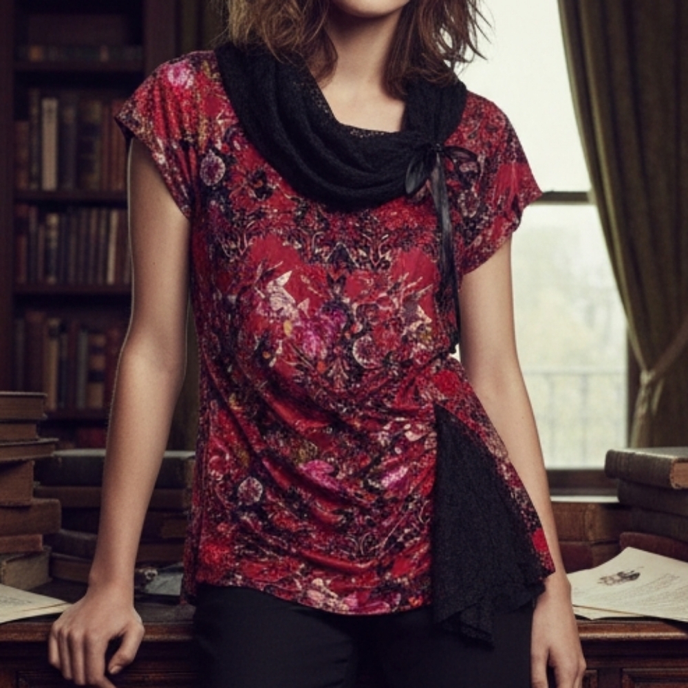 Champagne Scarlet Velvet & Lace Unique Design Top Size M